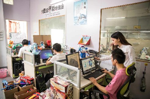 大菠萝视频网址APP设计师